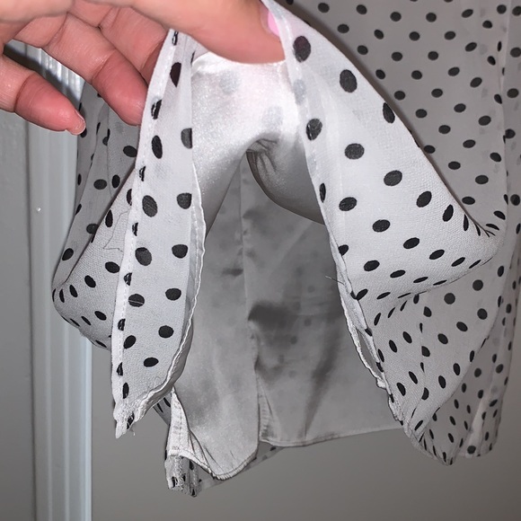Flirty polka dot blouse - Picture 6 of 6